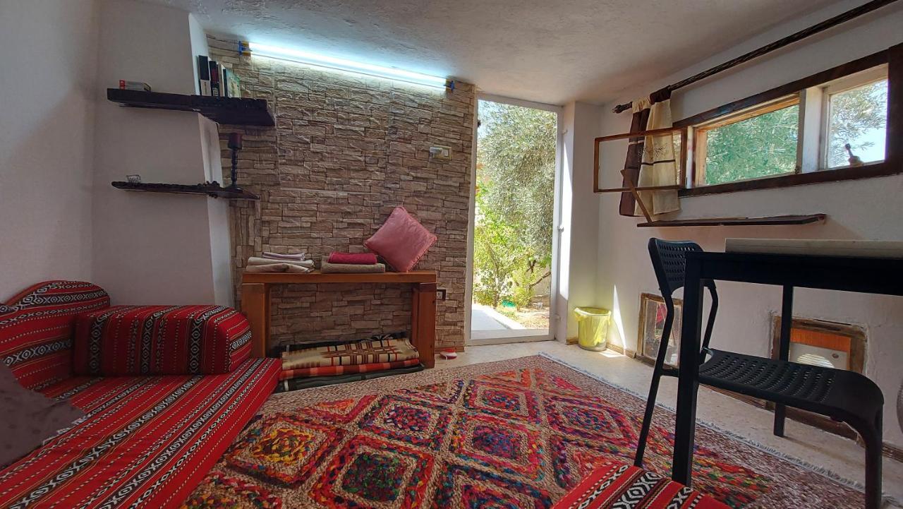 Our Villa'S Private Apartments - Hq Budget Stay - Wonderful Horizon View Of Jerash Jarash Esterno foto